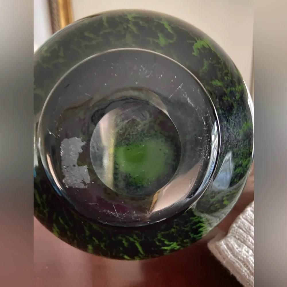 Amazing Mouth-blown Cased Glass Onion Vase Black & Green Alien Speckle w/ White